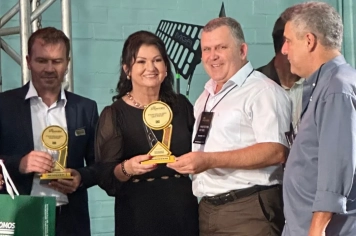 Alpestre presente em evento municipalista no RS