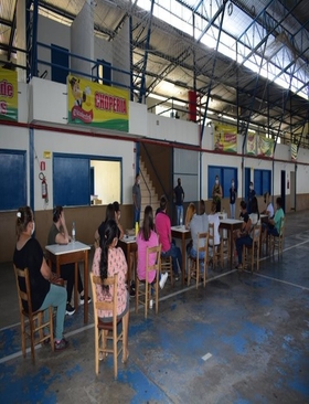 Curso de Costura em Calçados é realizado em Alpestre