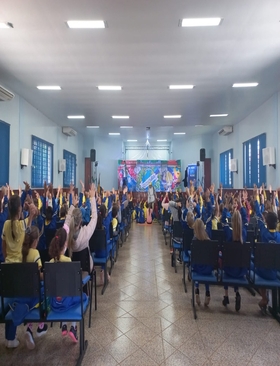 Alunos participam de palestra sobre a importância de cuidar da água