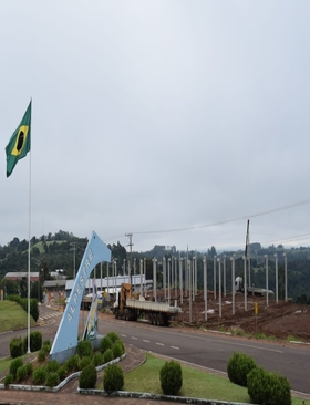 Seguem a todo vapor as obras de construção dos pavilhões na área industrial