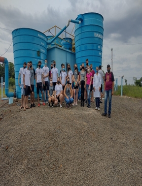 Alunos da Escola Cristo Redentor fazem visita na ETA Alto Alegre.