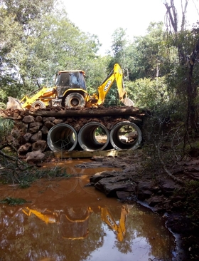 Secretaria de Obras realiza trabalhos de melhorias em estradas do interior