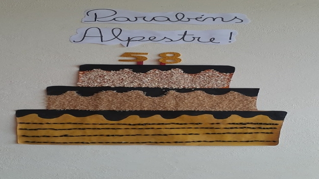 Alunos da escola General Souza Netto realizam atividades referente ao aniversário do município