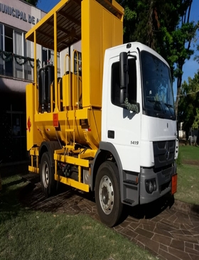 Município faz aquisição de um caminhão comboio