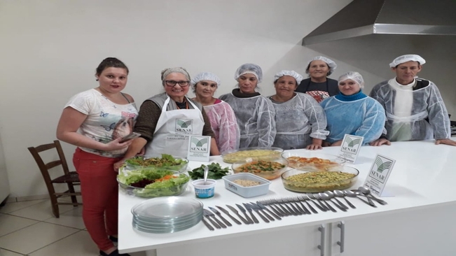 Curso de Aproveitamento Integral de Alimentos é realizado em Alpestre