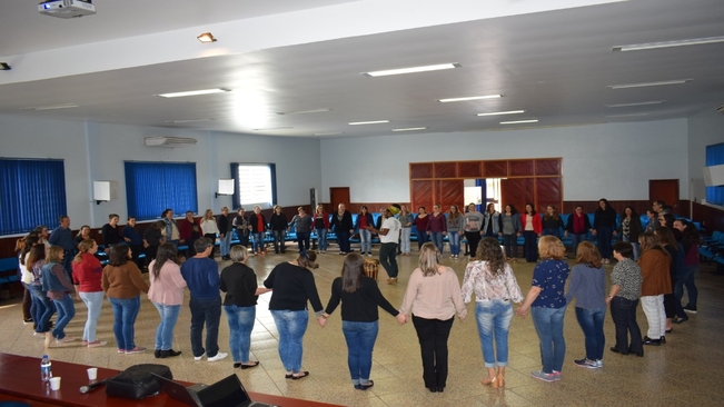 Professores participam de formação